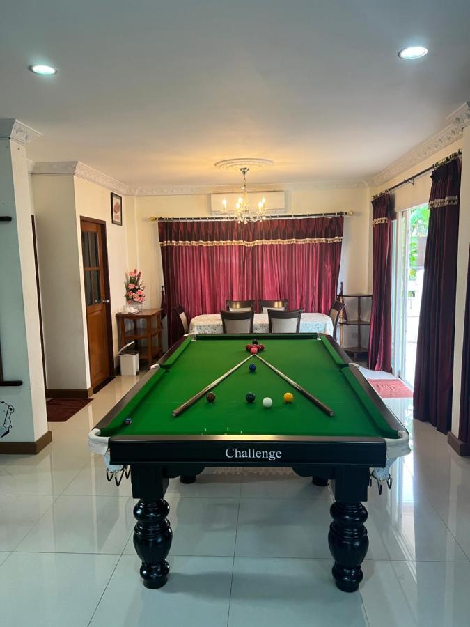 Yoch Pool Villa Pattaya Exterior foto
