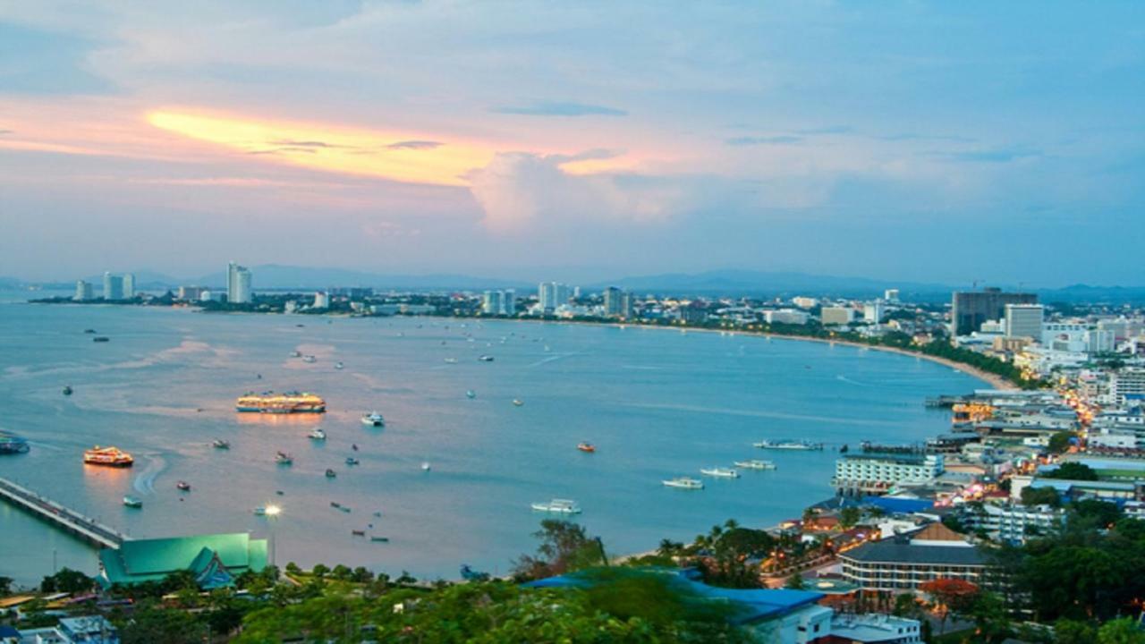 Yoch Pool Villa Pattaya Exterior foto