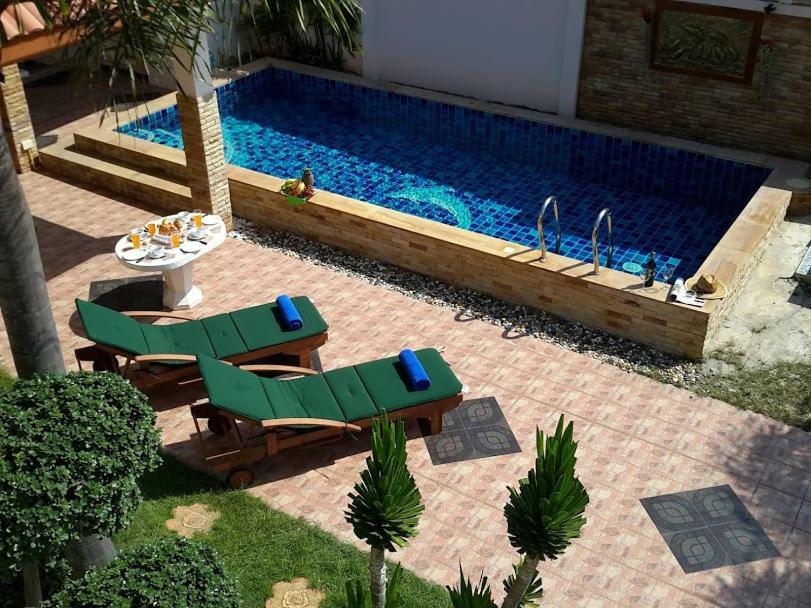 Yoch Pool Villa Pattaya Exterior foto